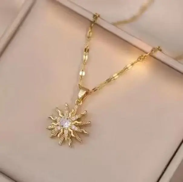 Gold‑Tone Sunburst Pendant Necklace, Sparkling Cubic Zirconia Sun‑Shaped Alloy Chain Necklace for Women