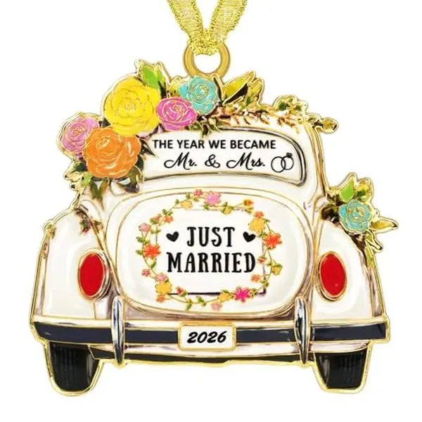 Sereney Wedding Gifts for Couples Newlyweds,Christmas Married Ornament 2026 | Bridal Shower Gifts for Bride ,Bride to Be, Mr & Mrs Gift, Just Married Decorations, First Christmas Married Ornament 2026