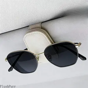 1-Pack Car Sun Visor Storage Clip Universal Sunglasses Holder PU Leather Glasses Clip Car Organizers Auto Accessories
