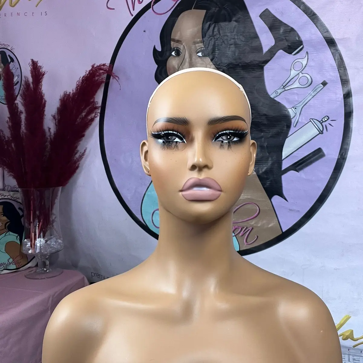 Glam Mannequin make up Head with Shoulder