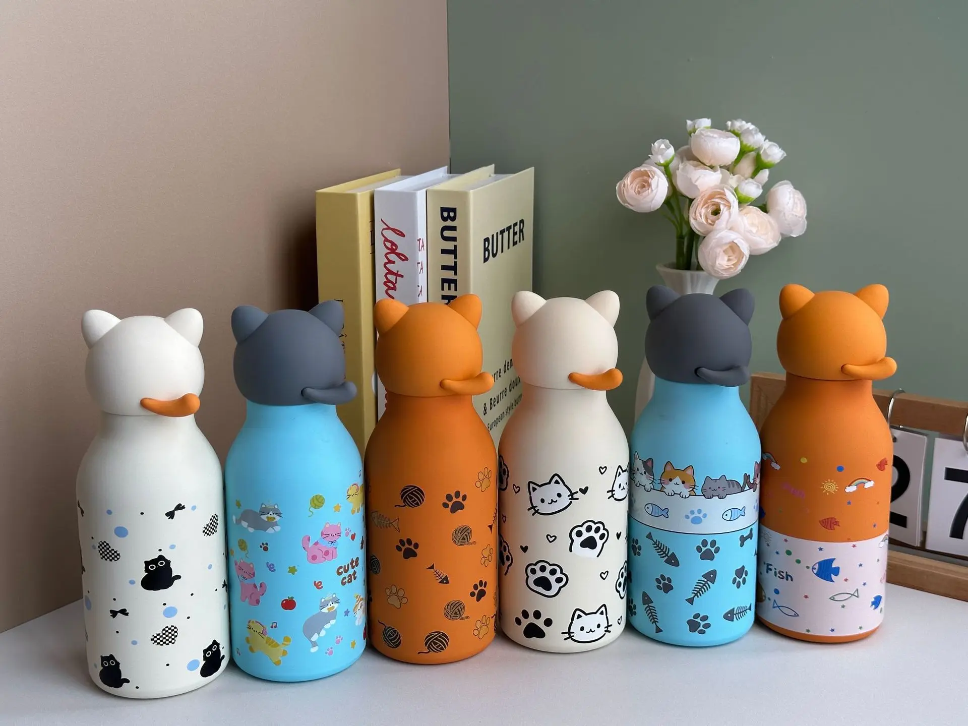Cartoon  Shaped Insulated Vaccum Water Bottle For Kids Cute Thermoses Bottle Tumbler Keep Drink Hot And Cold 450ml