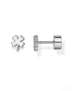 Women's ear studs are made of 925 silver and 14K gold plating. The four-leaf clover pattern adds a touch of elegance. They are suitable for daily wear as well as for special occasions such as parties.