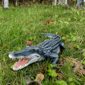 1pc Classic Swamp Crocodile Garden Statue - 14.5" Realistic Crocodile Sculpture For Lawn Ornament Stalking Alligator Decor For Yard Gifts For Father Or Friend