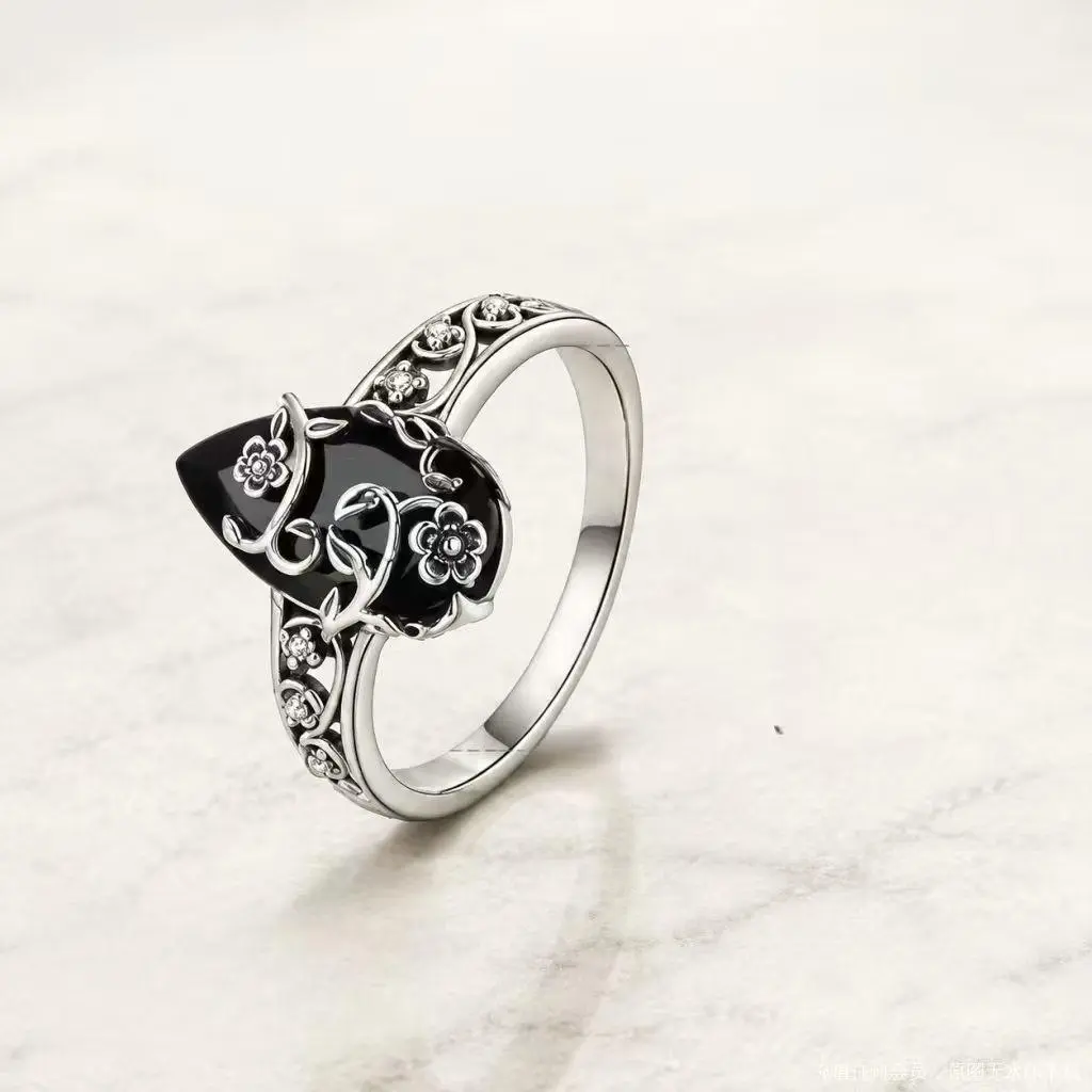 Vintage Floral Vine Statement Jewelry, Sterling Silver Gothic Piece with Teardrop Black Onyx Gemstone, Stylish Gift & Accessories for Women, Unique Ring, Vintage Inspired Ring, Jewelry For Women, Stylish Accessories, Gemstones, Everyday Wear