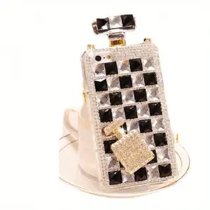 New Luxury 3D Perfume Bottle Phone Case for Iphone 16 Pro Max, Compatible with for iphone 14, Featuring a Chain And Glitter, Also Fits for iphone