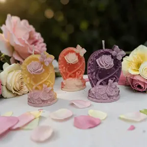 Rose Vine Plaque Shaped Scented Candle - Decorative Candle with Floral Design, Ideal for Home Decor and Aromatherapy