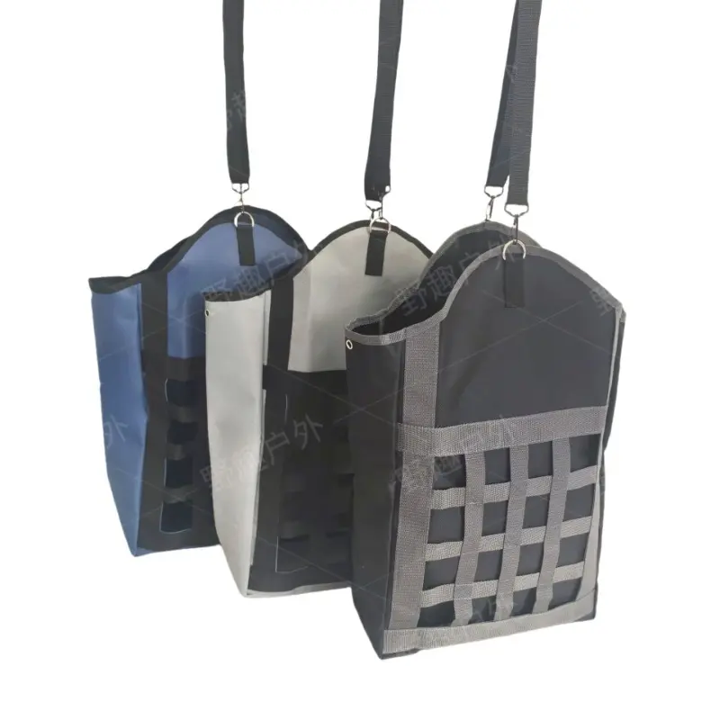 Large capacity horse, cattle and sheep supplies feeding bags Equestrian supplies Portable hay bags Withered grass storage bags