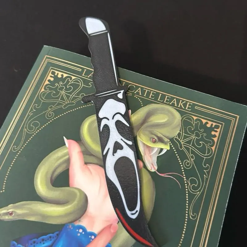 Iconic Horror Movie Knife Bookmarks - 3D Printed Design for Horror Fans - Perfect Gift for Fans of Horror Movies Halloween Unique
