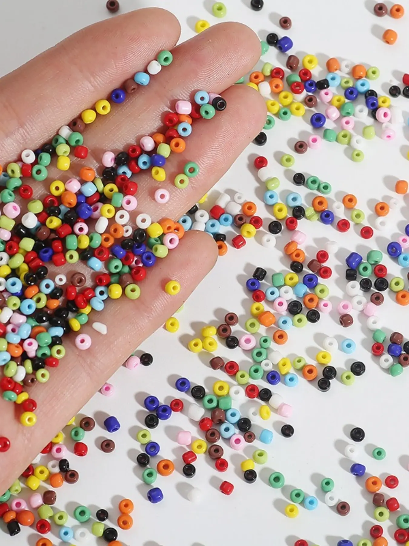 500pcs 4mm Real Color Rice Beads Glass Small Beads DIY Jewelry Making Materials, Jewelry Making Supplies, Earrings Bracelets Necklaces Accessories Premium Glass Beads, Bead Assortment