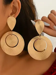 Autumn Winter New Exaggerated Geometric Fashion Earrings, Water Drop Round Hollow Design, Perfect for Parties and Daily Wear