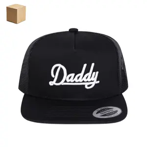 "Daddy" 3D Cursive Embroidery Trucker Hat, High-end Adjustable Street Style Hip Hop Cap, Sunscreen Leisure Hat for Spring, Autumn, Travel, Beach Vacation and Everyday Casual Wear