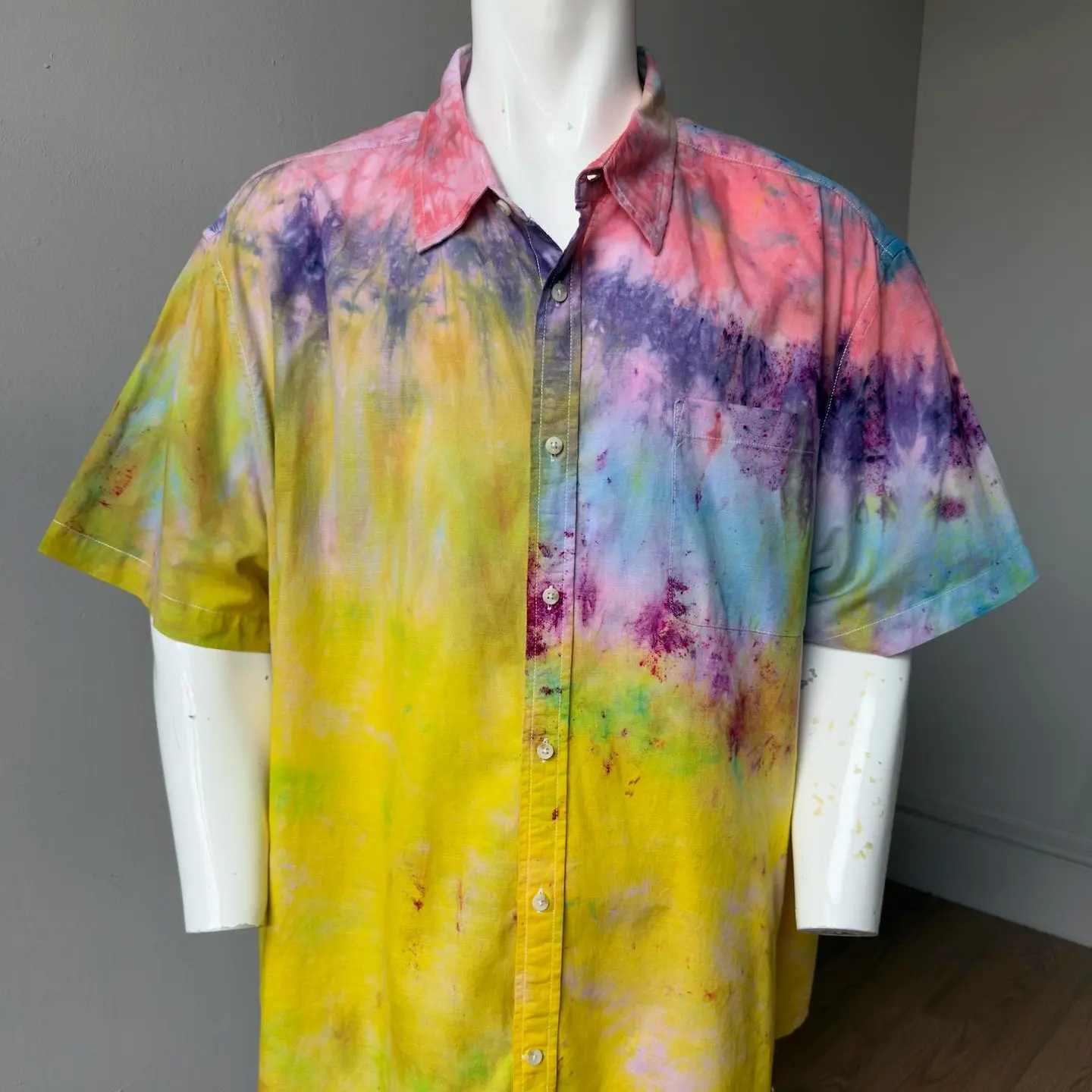 Men’s 3XL pastel rainbow shirt cotton short sleeve button up summer layer