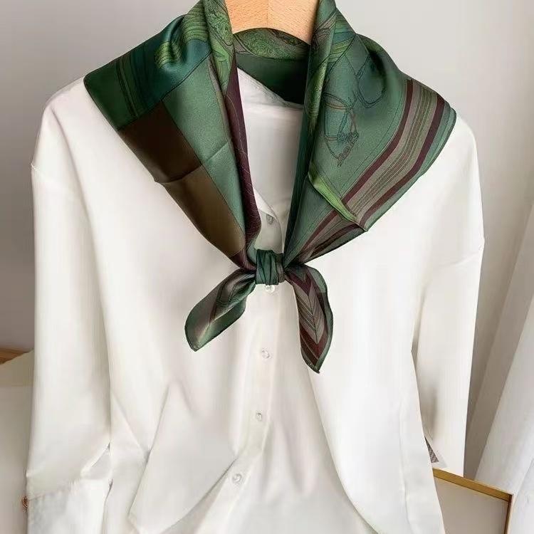 Women’s silk scarf, headscarf, handkerchief, neck wrap, sleep headscarf, elegant women’s accessory, genuine silk scarf, 27.5 × 27.5 inches, elegant, lightweight, breathable square headscarf, suitable for all seasons