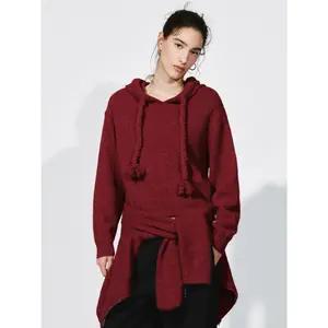 URBAN REVIVO 2026 Spring New Women's Basic Fitted Casual Hooded Long-Sleeve Retro Cropped Pullover Top, Drawstring Polyester Knit Fabric Sweatshirt UYV960002