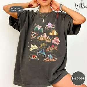 Comfort Colors Retro Royal Crown Shirt, Playful Enchanted Kingdom Tee, Vintage Fairytale Princess Outfit, Trendy Theme Park Vacation Design, Aesthetic Oversized Magical Girls Trip Top