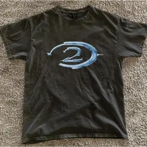 Retro Halo 2 T-Shirt, Gaming Tee, Gifts Shirt, Unisex Vintage Graphic Tees Gothic Grunge Emo Scene Amity Affliction Style Clothes Men Women Streetwear