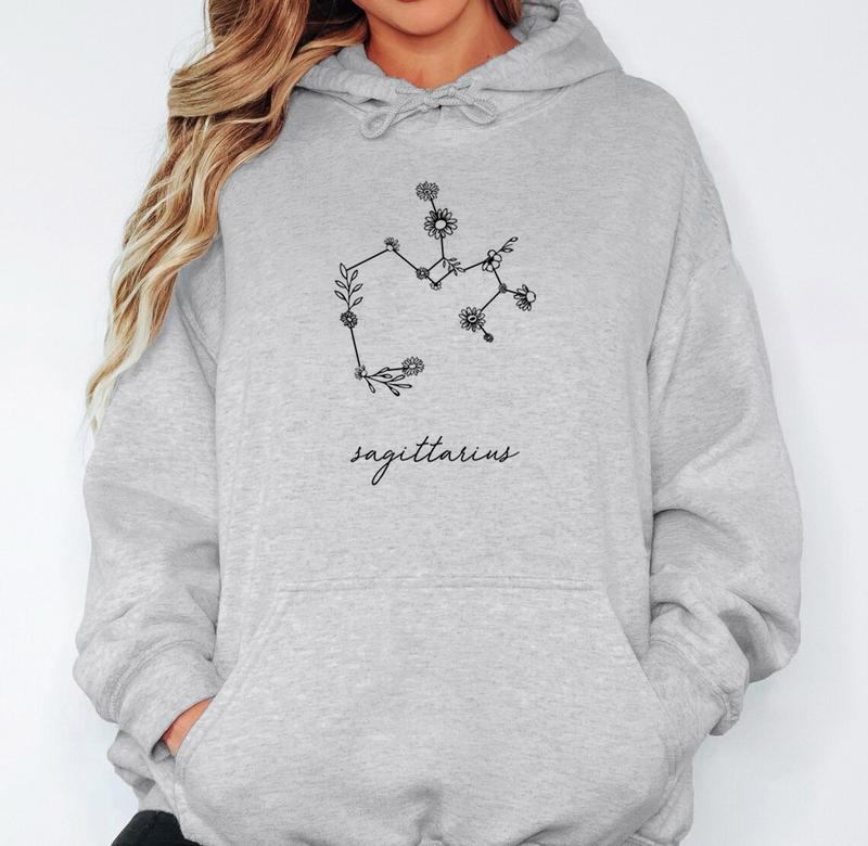 Sagittarius Zodiac Sign Wildflower Pattern Pullover Hoodie for Women - Cozy & Stylish Sagittarius Zodiac Sign Wildflower Pattern Pullover Hoodie for Women - Cozy & Stylish