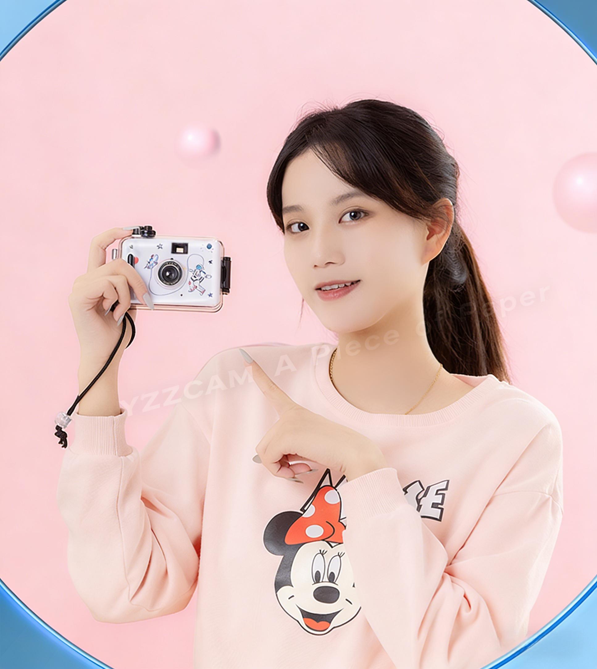 Film Camera: Point-and-Shoot Mini Retro Film Camera, Waterproof, Non-Instant, Creative Gift for Students and Instagram