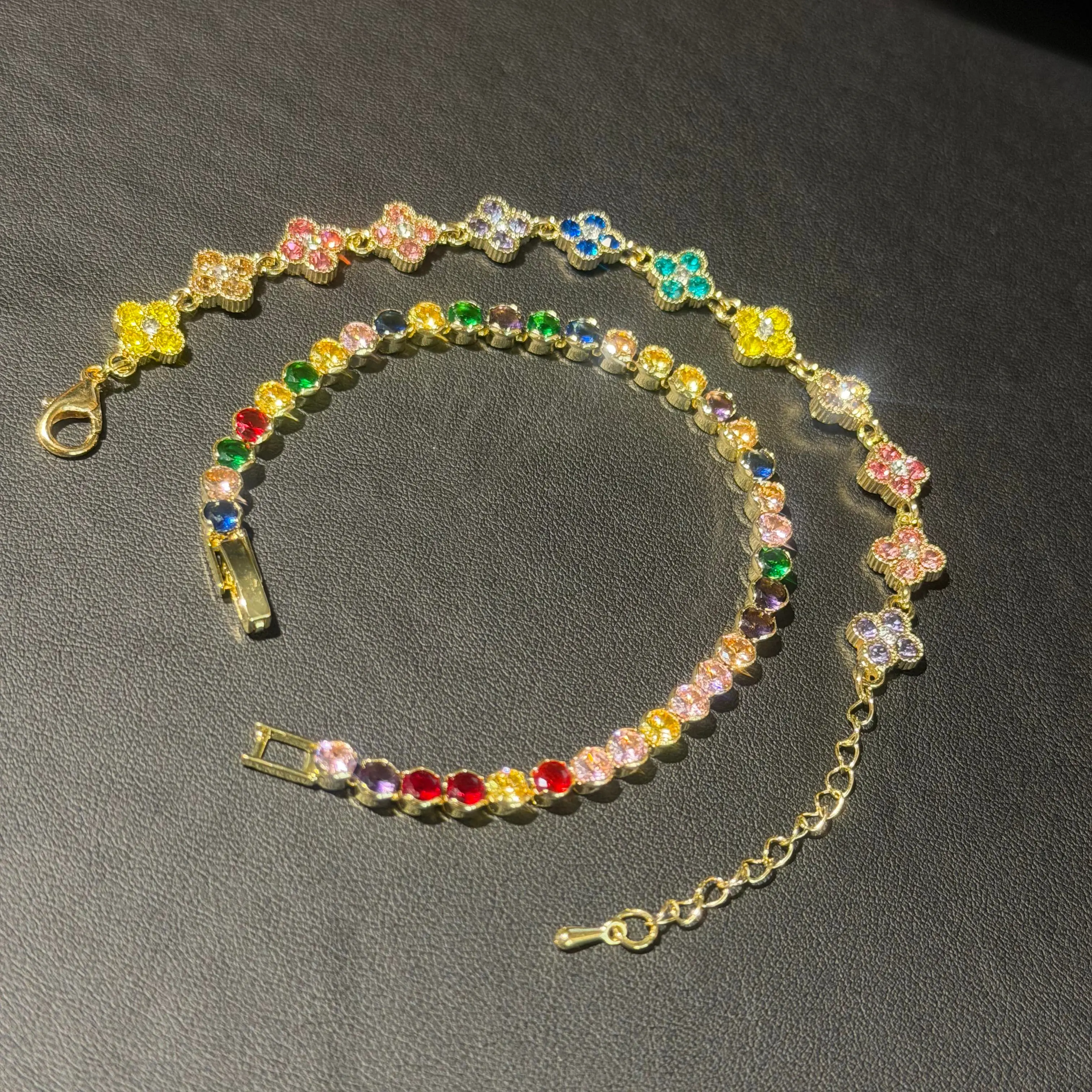 #004Rainbow Clover fashion bracelet, light luxury high-end feel, everyday accessory, beautiful bracelet, stylish bracelet,designer jewelry