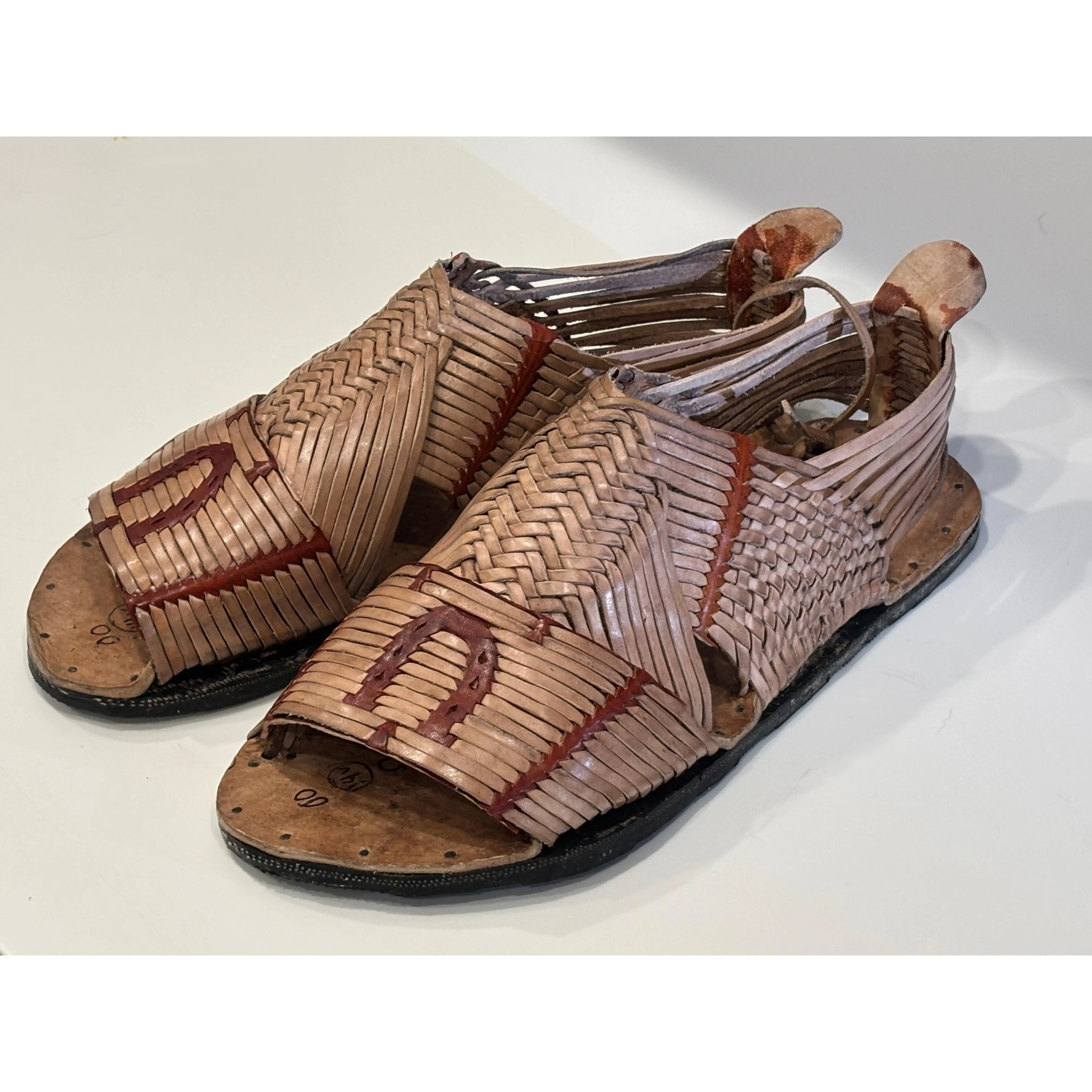 Huaraches de correa