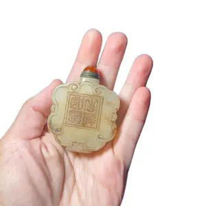 Jade snuff bottle