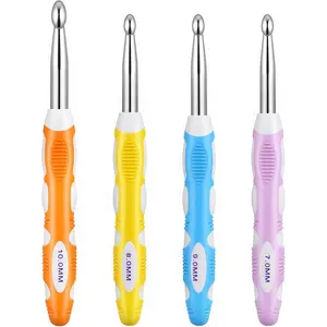 4pcs Large Crochet Hooks Set – Extra Long Ergonomic Aluminum Hooks with Soft Non-Slip Handles for Arthritic Hands, Chunky Yarn DIY Knitting Tools (7mm 8mm 9mm 10mm)