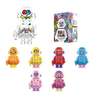 MEGA SPACE MOLLY 400% JON BURGERMAN SPACE CADETS Series