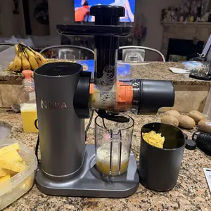 にゃーページ Ninja NeverClog Cold Press Juicer - JC151 - TikTok Shop