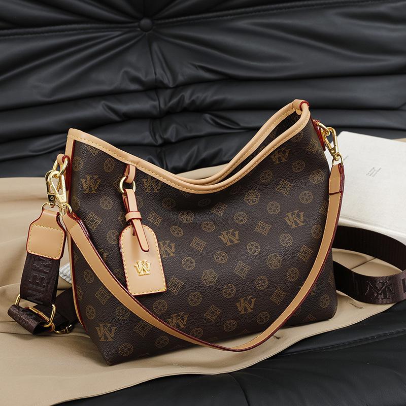 Mia Bag Shop High-end Fashion Large Capacity Tote Bag for Women 2025 New Vintage Print Commuter Shoulder Bag Crossbody Bag in PU Material for Daily Use 20 cm long, 20 cm wide, and 28 cm tall 20 cm long, 20 cm wide, and 28 cm tall