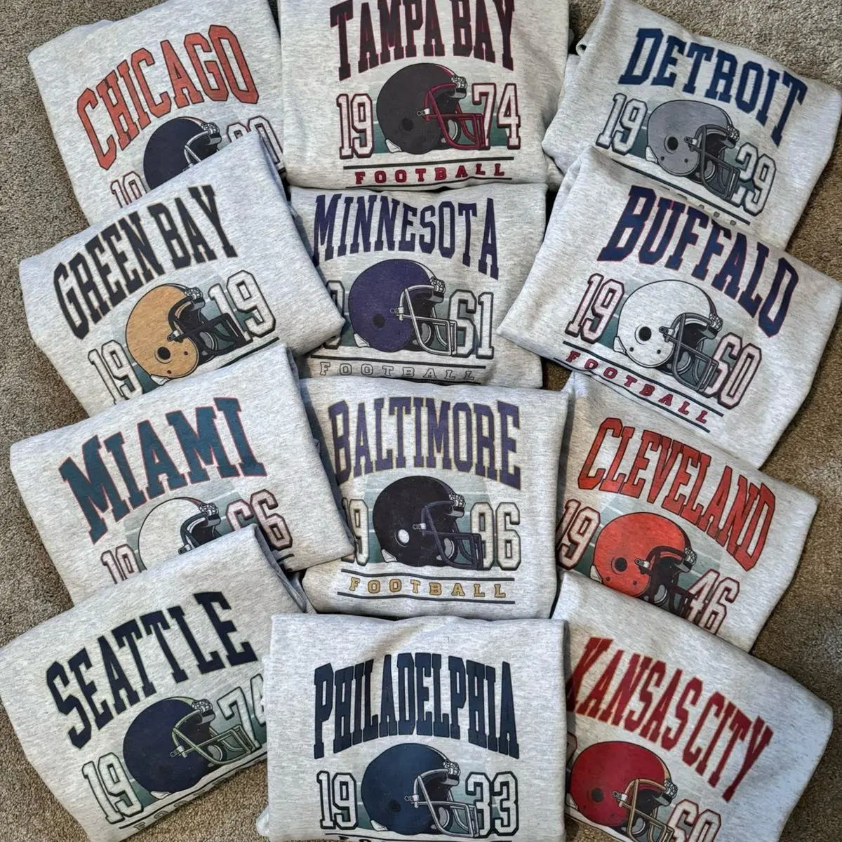 NEW retro style crewneck NEW retro style crewneck