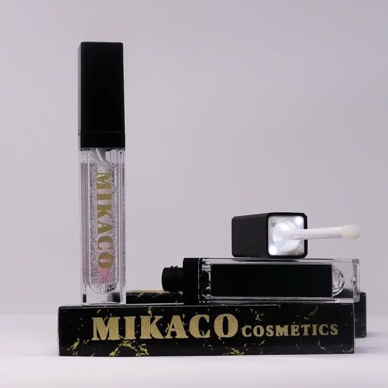 MIKACO LED Mirror Purse Essential - Color-Changing Hydrating Shine with (Mixed Berry)
