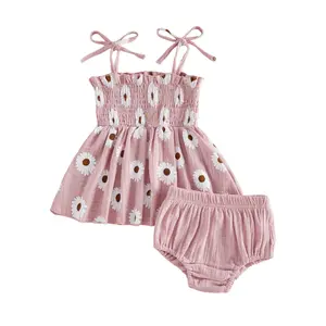 Baby Toddler Girls Summer Clothing Set 3 6 12 18 24 Months Cute Daisy Print Sleeveless Smocked Tops with Shorts 2Pcs Outfit