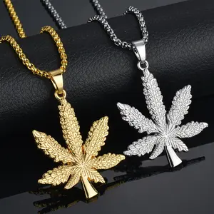 popular hip-hop gold and silver black maple leaf necklace, domineering men's and women's same fashion jewelry leaf pendant