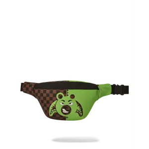 GREEN MONEY BEAR SAVVY CROSSBODY GREEN MONEY BEAR SAVVY CROSSBODY