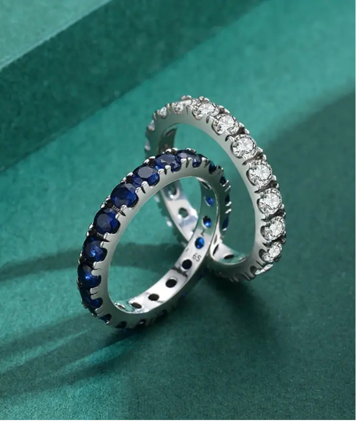 Luxury 925 Sterling Silver Sparkling A5 Blue/White Zirconia Eternity Band (Size 5-9)