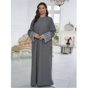 1pc Fashionable and Elegant Vacation Pure Color Simple Comfort Casual Belt Embroidered Women's Abaya Dress, Long Sleeve Muslim Robe for Ladies