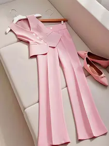 Two-piece women's pink v-neck sleeveless double-breasted faux pocket vest top with high-waisted slimming button-style wideleg pants suit, Casual Formal Set, suitable for summer, suitable for office, daily duty, dating, street shooting and other occasions.