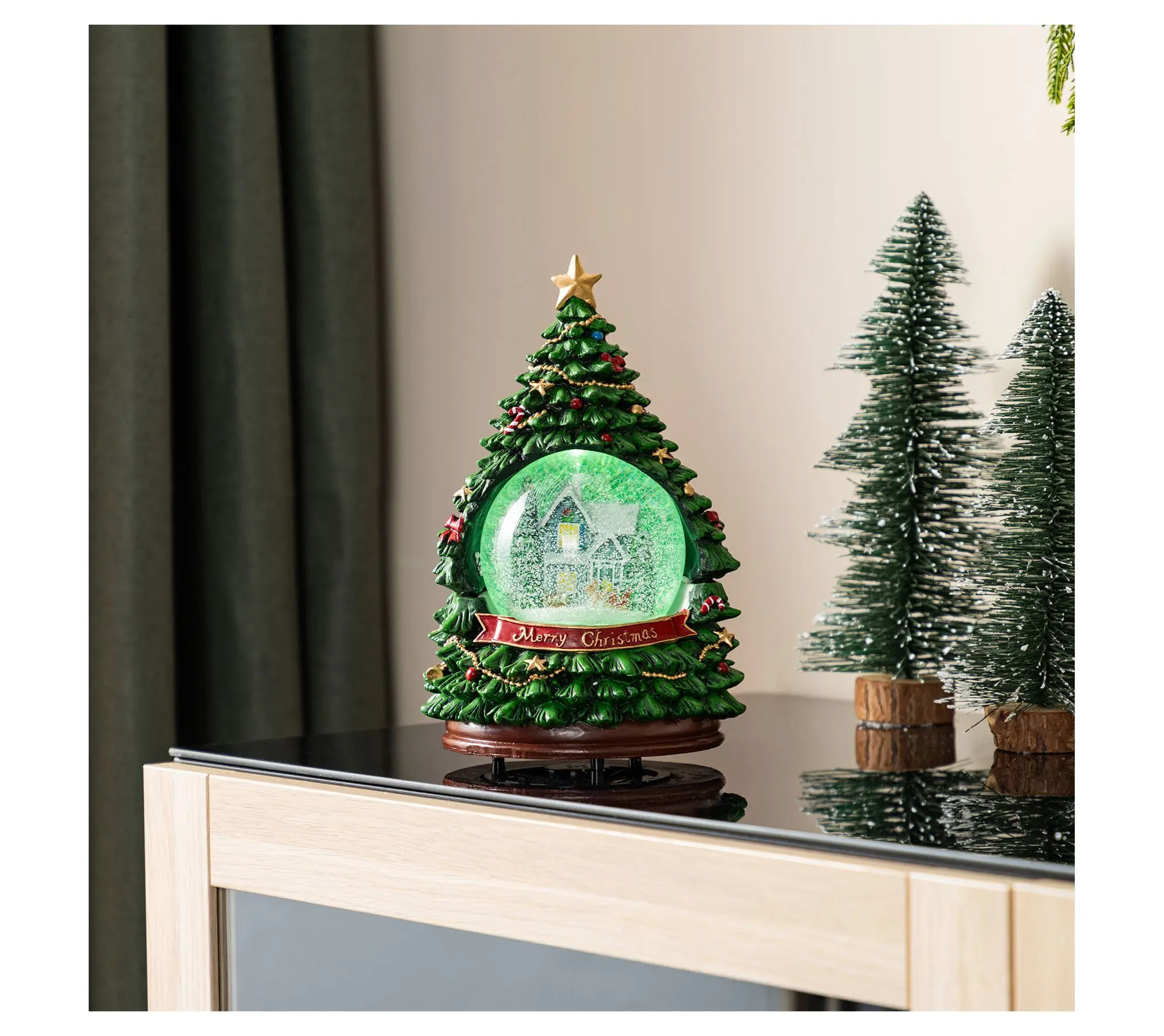 Glitzhome Christmas Lighted Musical Christmas Tree Waterglobe