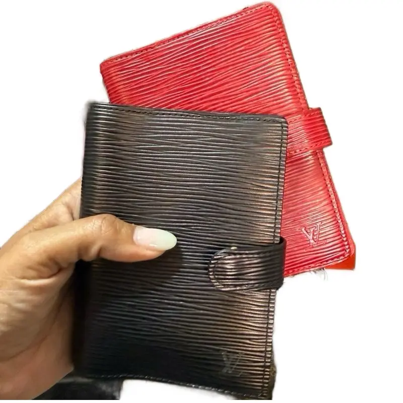 Pre-owned Louis Vuitton epi Small Leather Goods Agenda PM Leather Organizer with Classic LV Logo and Secure Closure