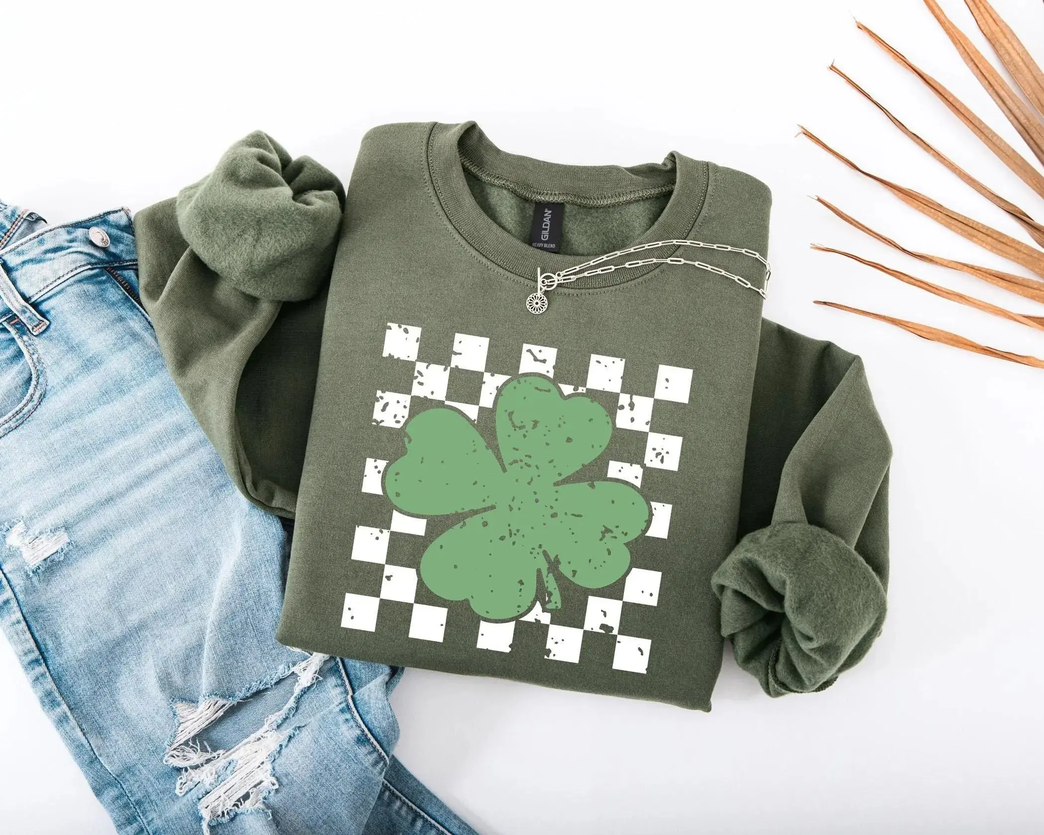 Lucky Clover Sweatshirt, St. Patrick’s Day Graphic Crewneck, Shamrock Pullover, Green Casual Top