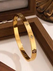 Gold Plated Clover Bangle Bracelet for Women – Minimal Luxury Stainless Steel Bracelet with Crystal Accents, Elegant Everyday Jewelry, Stackable Classic Wrist Bangle, Gift for Her, Trendy TikTok Style