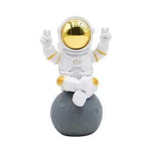 Astronaut Figurine Decor Mini Spaceman Statue Cute Desk Shelf Ornament