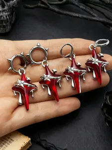 1 Pair Gothic Trendy Dark Red Cross Star Pendant Earrings For Women Men Punk Y2K Grunge European American Style Jewelry Accessories Spiky Earrings New Dangling Earrings
