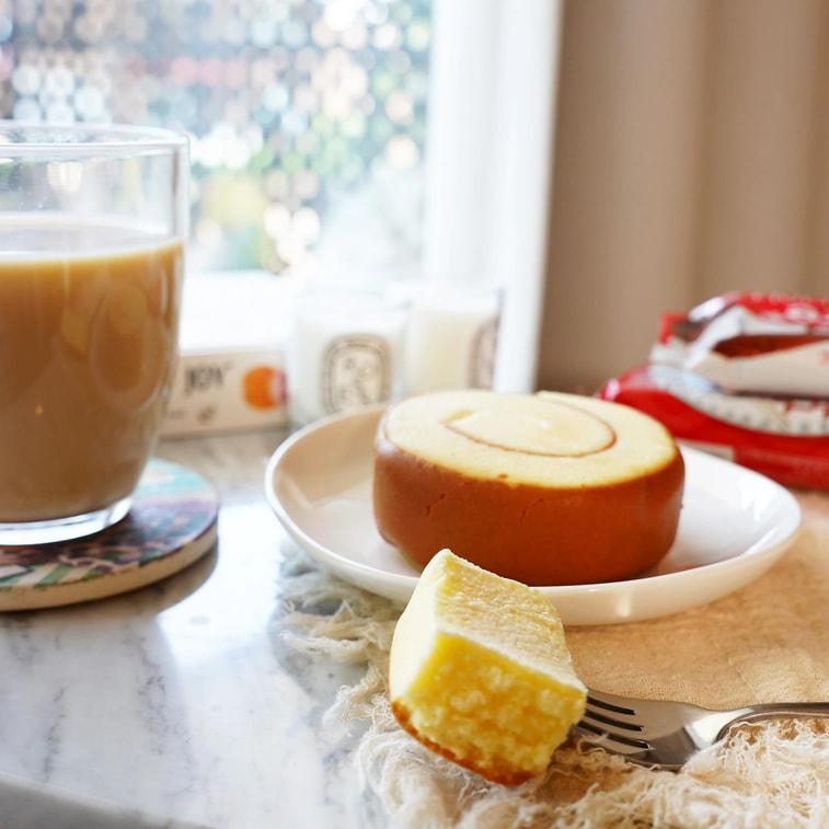 Ranli Swiss Roll Cake 3oz per Pack Creamy Filling No Trans Fat Breakfast Snack Dates Dessert Slice Food 5 Packs