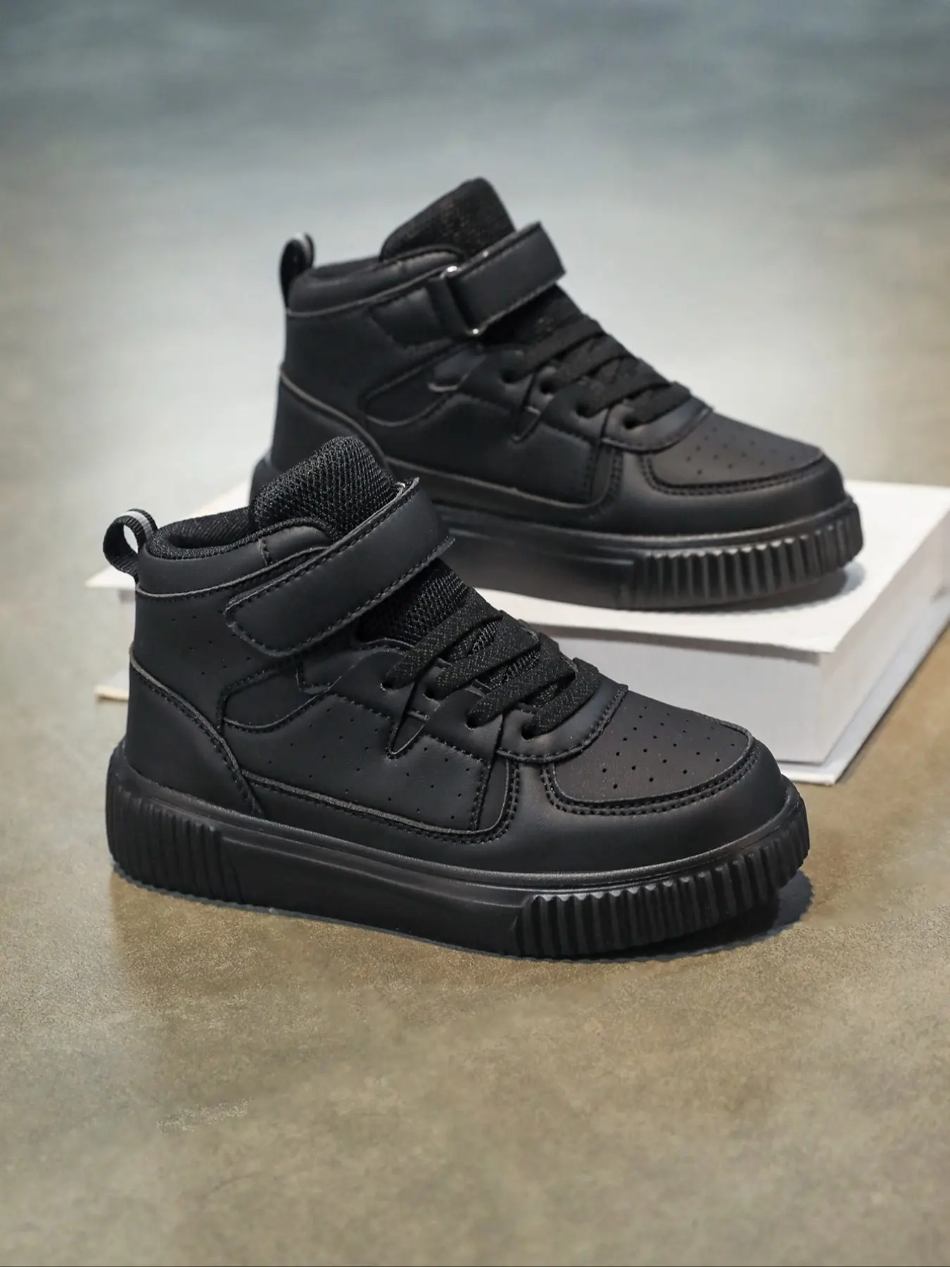 Kids' Sporty Athletic Shoes, Color Block Sneakers, Easy-To-Clean PU Leather, Shock Absorption, Wedge Heel, Patchwork Design, Perfect for School & Casual Wear, Preschool Sneakers