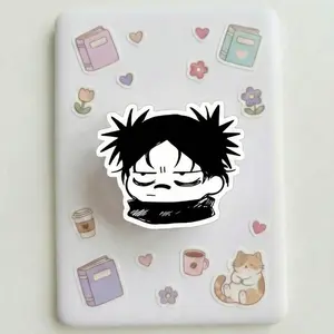 Magnetic Phone Grip JJK Grumpy Anime Boy Kindleholder – Tired Face Chibi Sorcerer Character, Relatable Mood Black Hair Grip, Magneticphonegrips for Students, Funny Bestie Gif