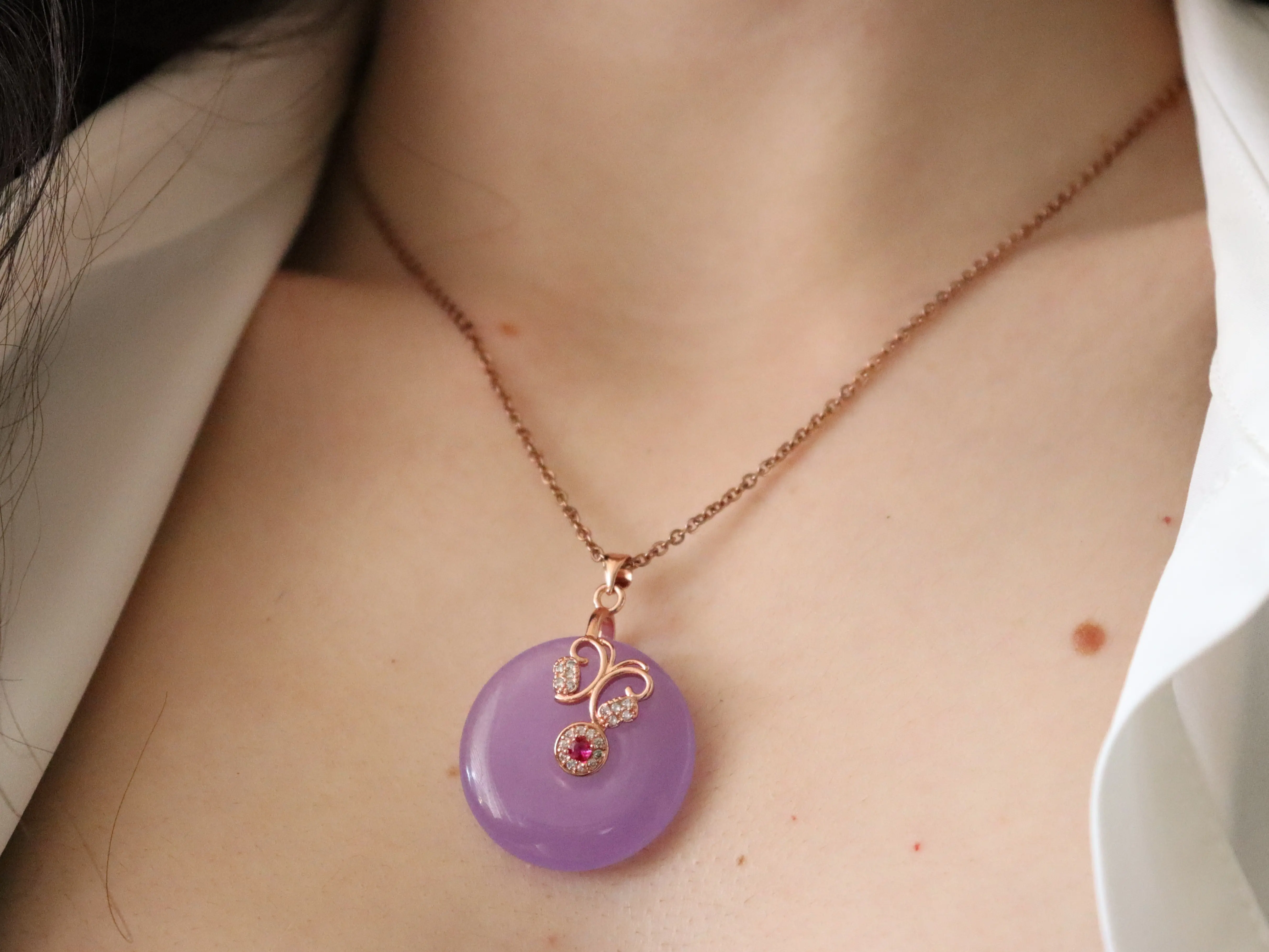 18 K Rose Gold PVD Lavender Malay Jade Necklace
