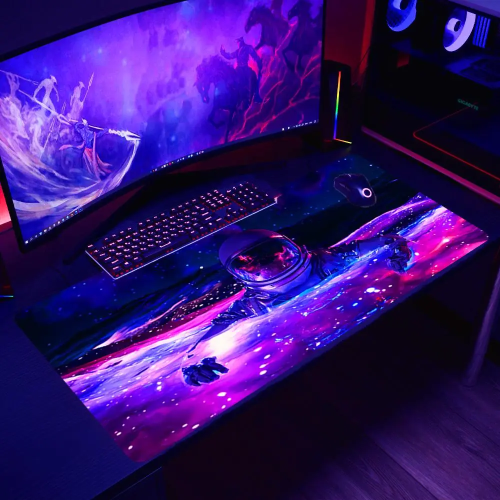 Astronaut Pattern Mouse Pad, 1 Count Thickened & Fluorescent Gaming Mouse Pad with Non-slip Rubber Base, Keyboard Mat for Home Office