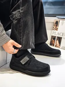 Men's Suede Shoes PVC Sole Soft Suede Breathable Lightweight Non-Slip Wear-Resistant Daily Commute Street Shoes