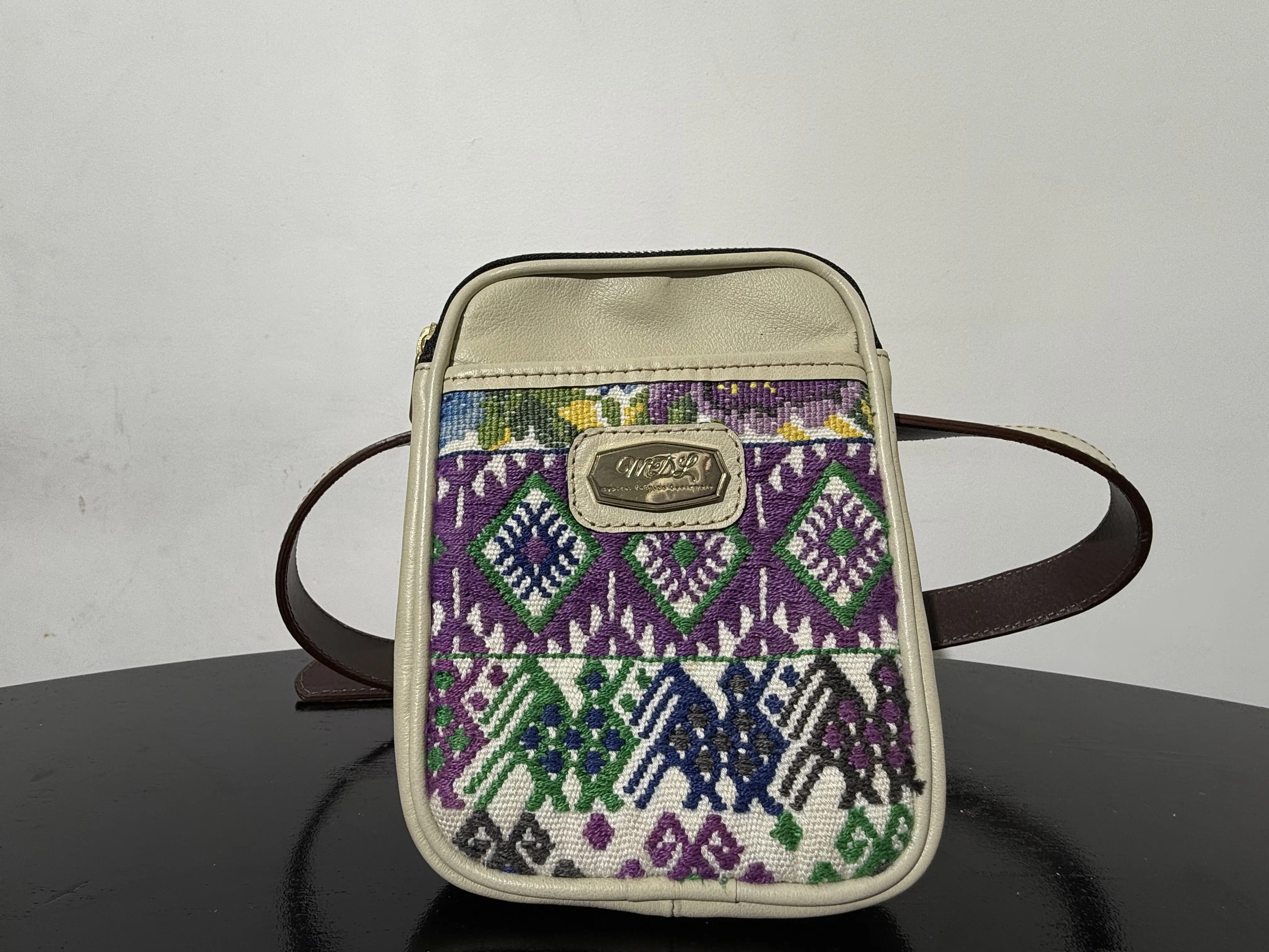MDL TYPICAL FASHION GUATEMALA - BELTBAG - CREAM BELT SIZE S